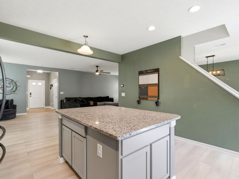 1529 Lewes Castle Drive, Grove City, OH 43123 Photo 16