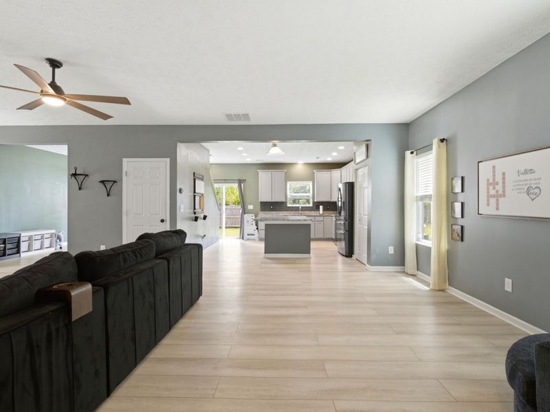 1529 Lewes Castle Drive, Grove City, OH 43123 Photo 8