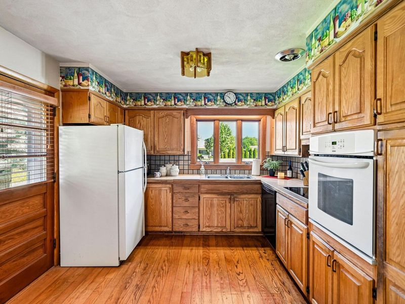 335 W Coshocton Street, Johnstown, OH 43031 Photo 13