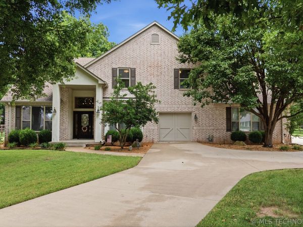 13215 S 118th East Avenue, Broken Arrow, OK 74011