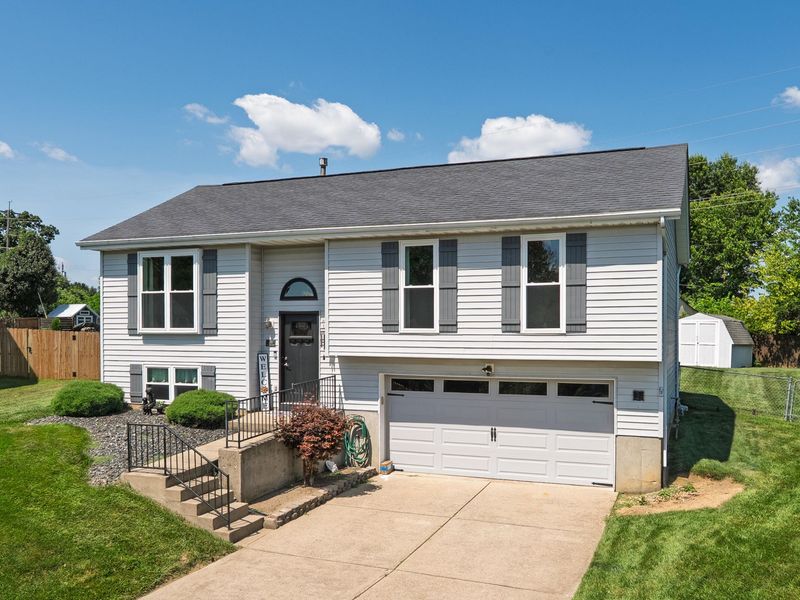 20 Hearthstone Court, Florence, KY 41042 Photo 1