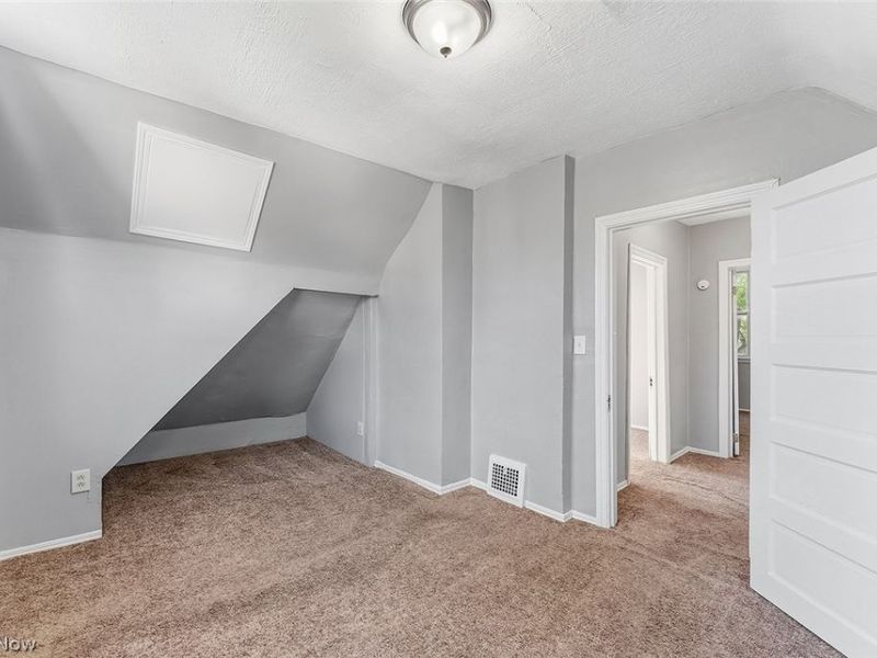 20400 Fuller Avenue, Euclid, OH 44123 Photo 16