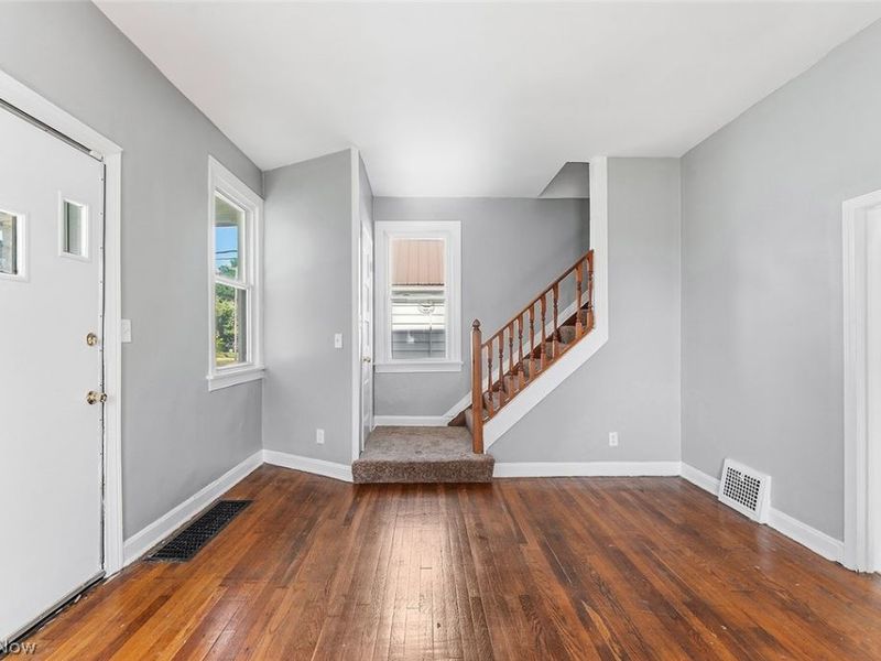 20400 Fuller Avenue, Euclid, OH 44123 Photo 6