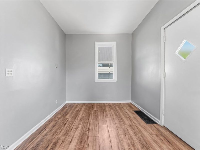 20400 Fuller Avenue, Euclid, OH 44123 Photo 9