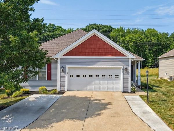 5460 Arlington Lane , Parma, OH 44134