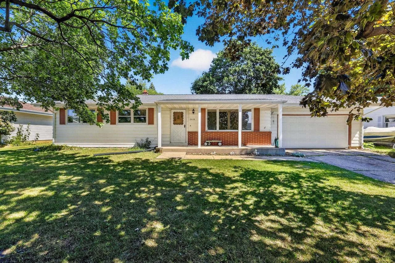 2418 Harvard Drive, Janesville, WI 53545 Main Photo