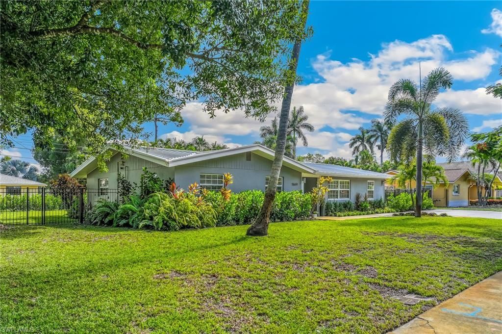 1669 Grove Ave , Fort Myers, FL 33901 Photo