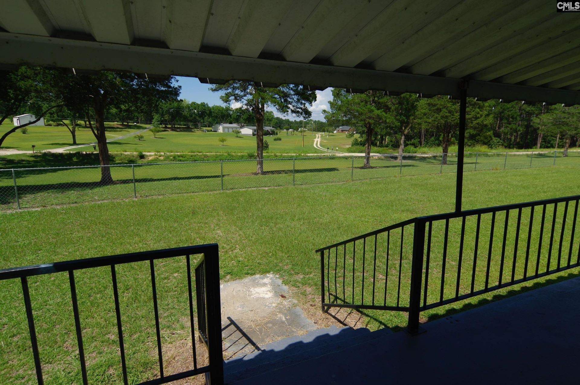 2249 Pepper Road Photo 5