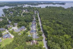 350 Forty Love Point Drive  photo 4