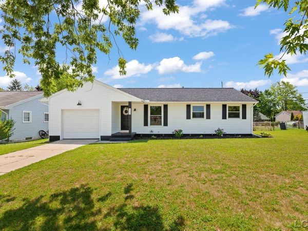 504 Spafford , Tecumseh, MI 49286