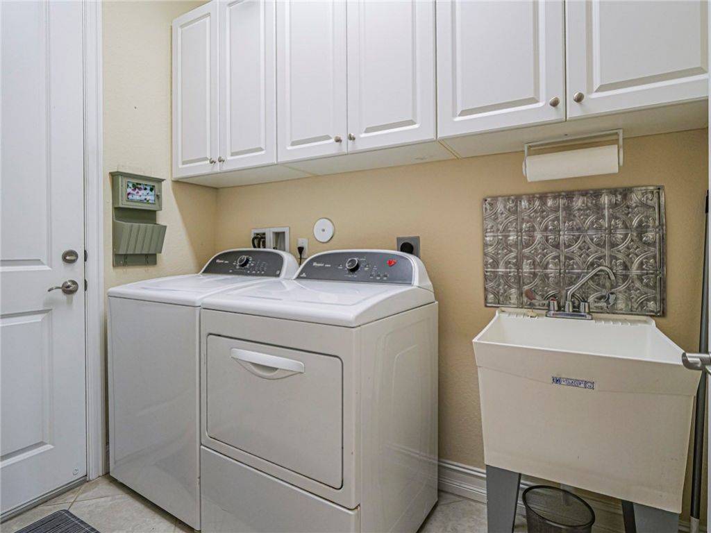 5570 57th Avenue, Vero Beach, FL 32967 Photo