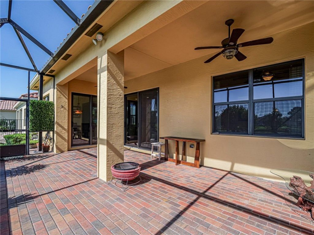 5570 57th Avenue, Vero Beach, FL 32967 Photo