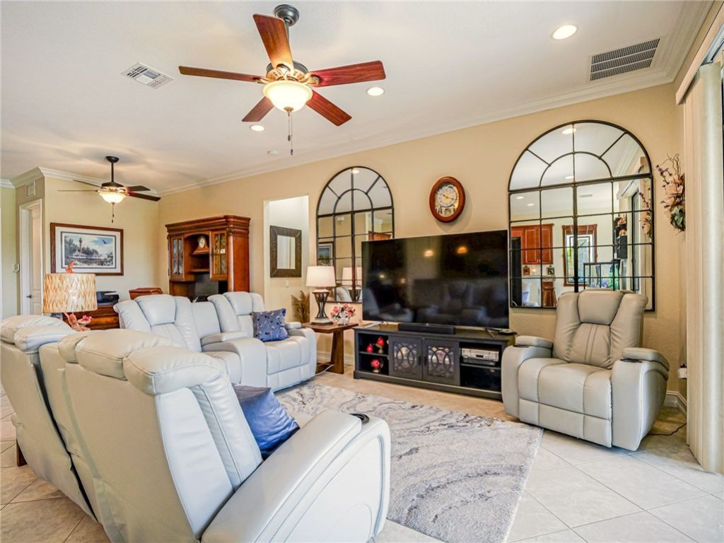 5570 57th Avenue, Vero Beach, FL 32967 Photo