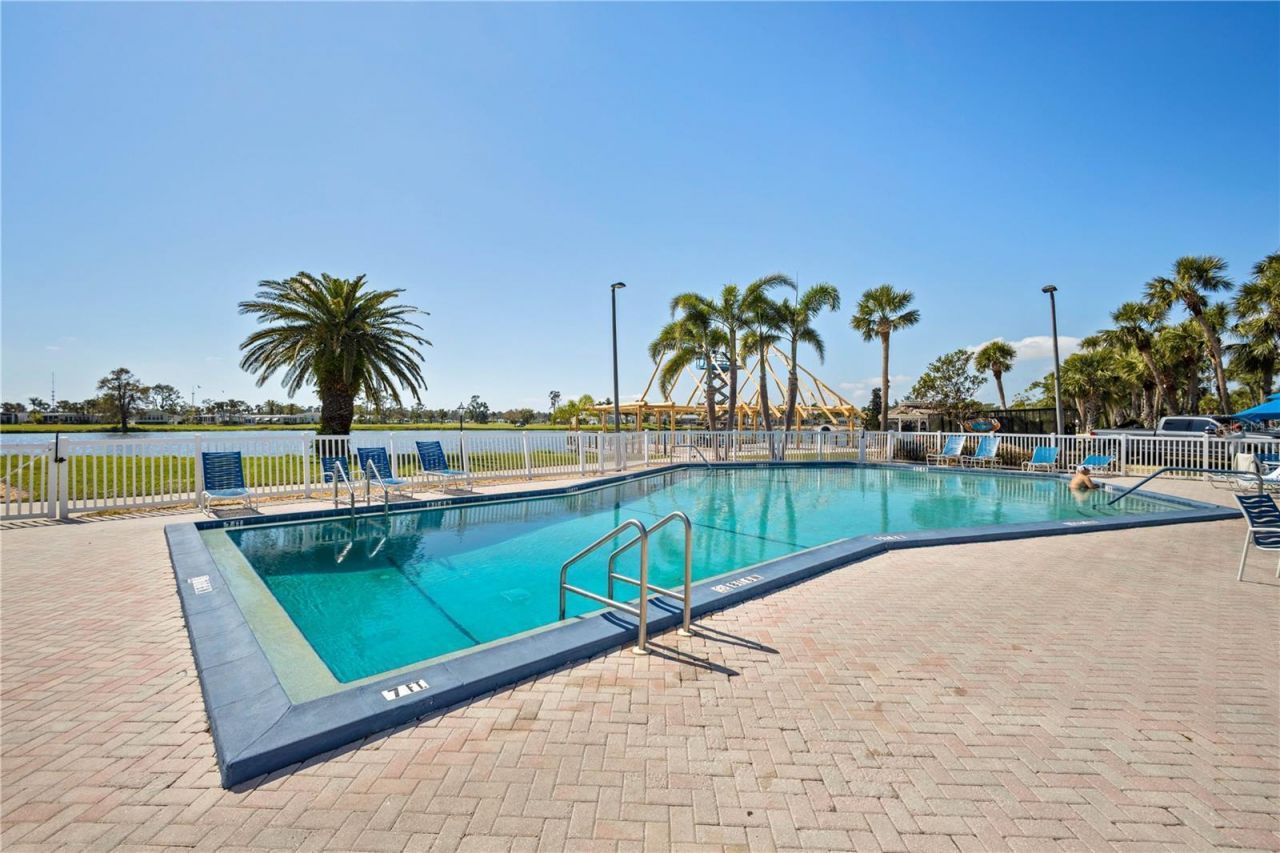 2100 Kings Highway , Unit 1008, Port Charlotte, FL 33980 Photo