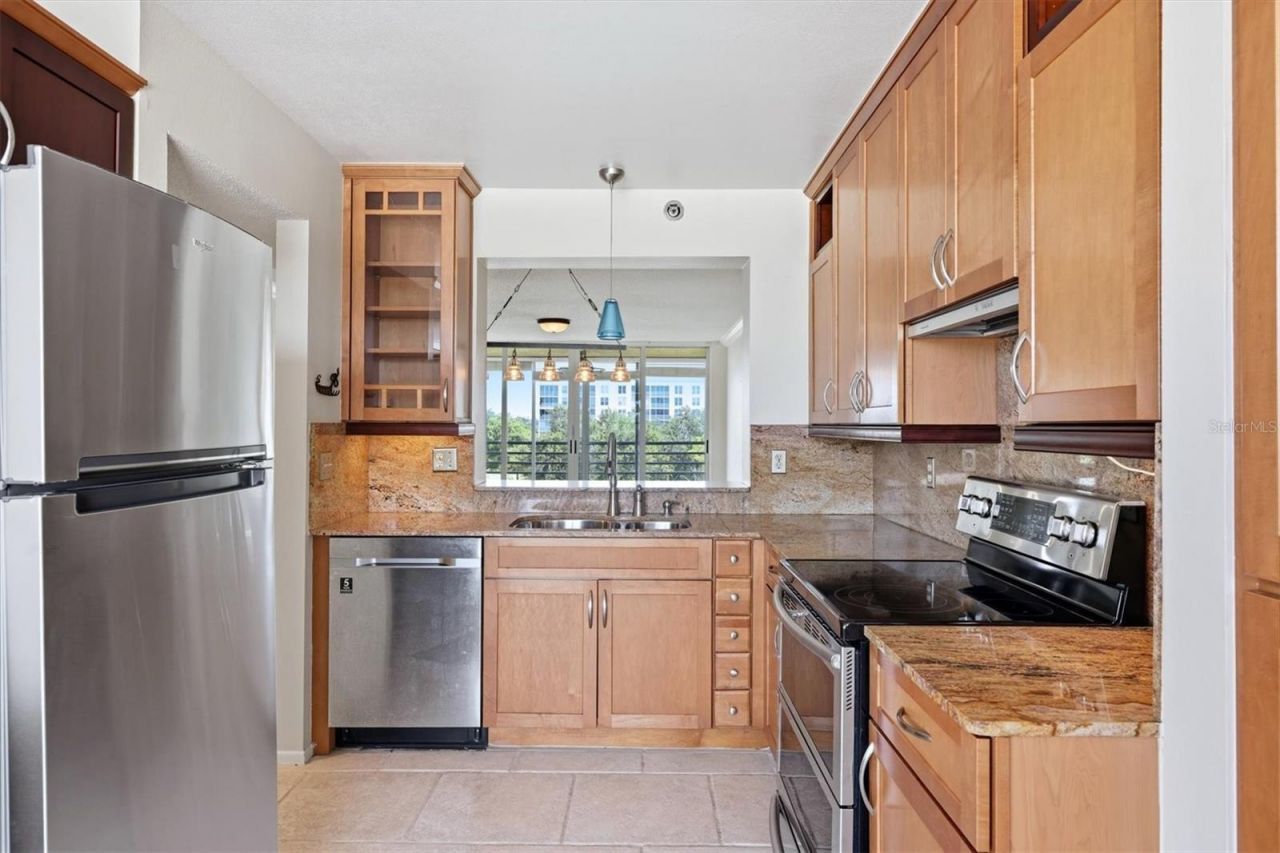 4550 Pinebrook Circle , Unit 403, Bradenton, FL 34209 Photo