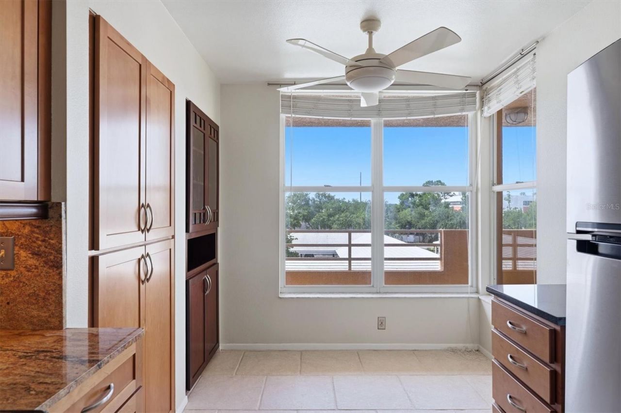 4550 Pinebrook Circle , Unit 403, Bradenton, FL 34209 Photo