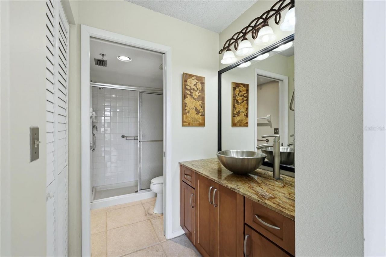 4550 Pinebrook Circle , Unit 403, Bradenton, FL 34209 Photo
