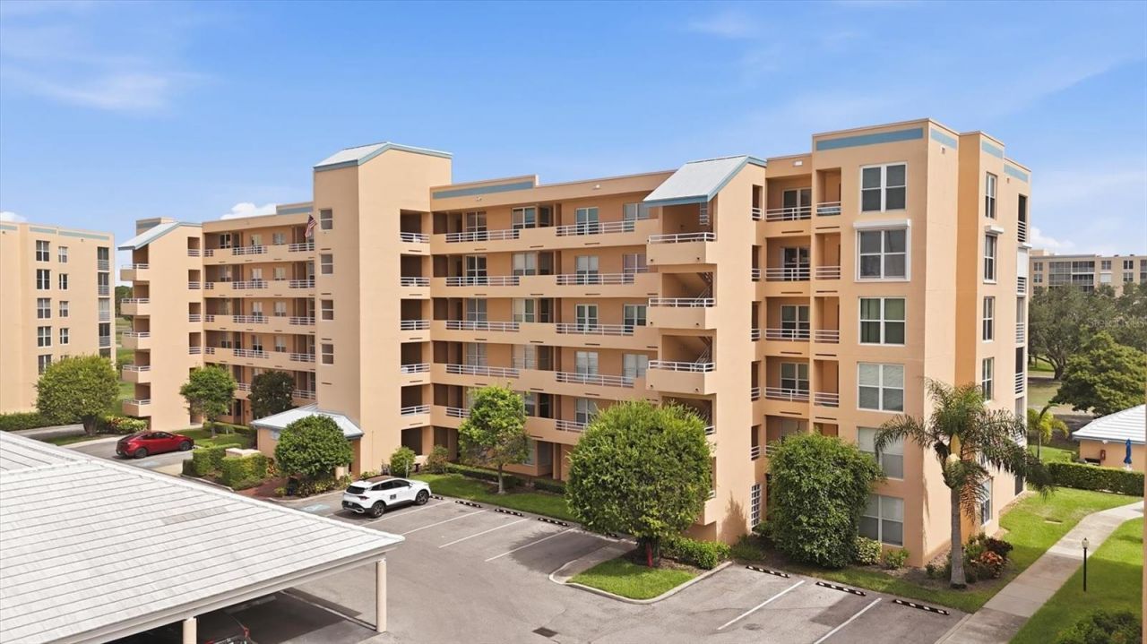 4550 Pinebrook Circle , Unit 403, Bradenton, FL 34209 Photo