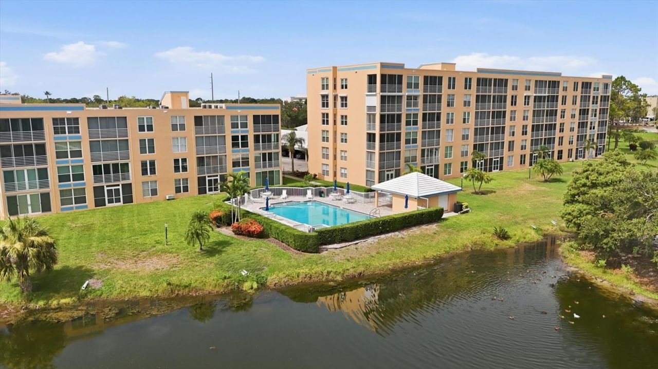 4550 Pinebrook Circle , Unit 403, Bradenton, FL 34209 Photo