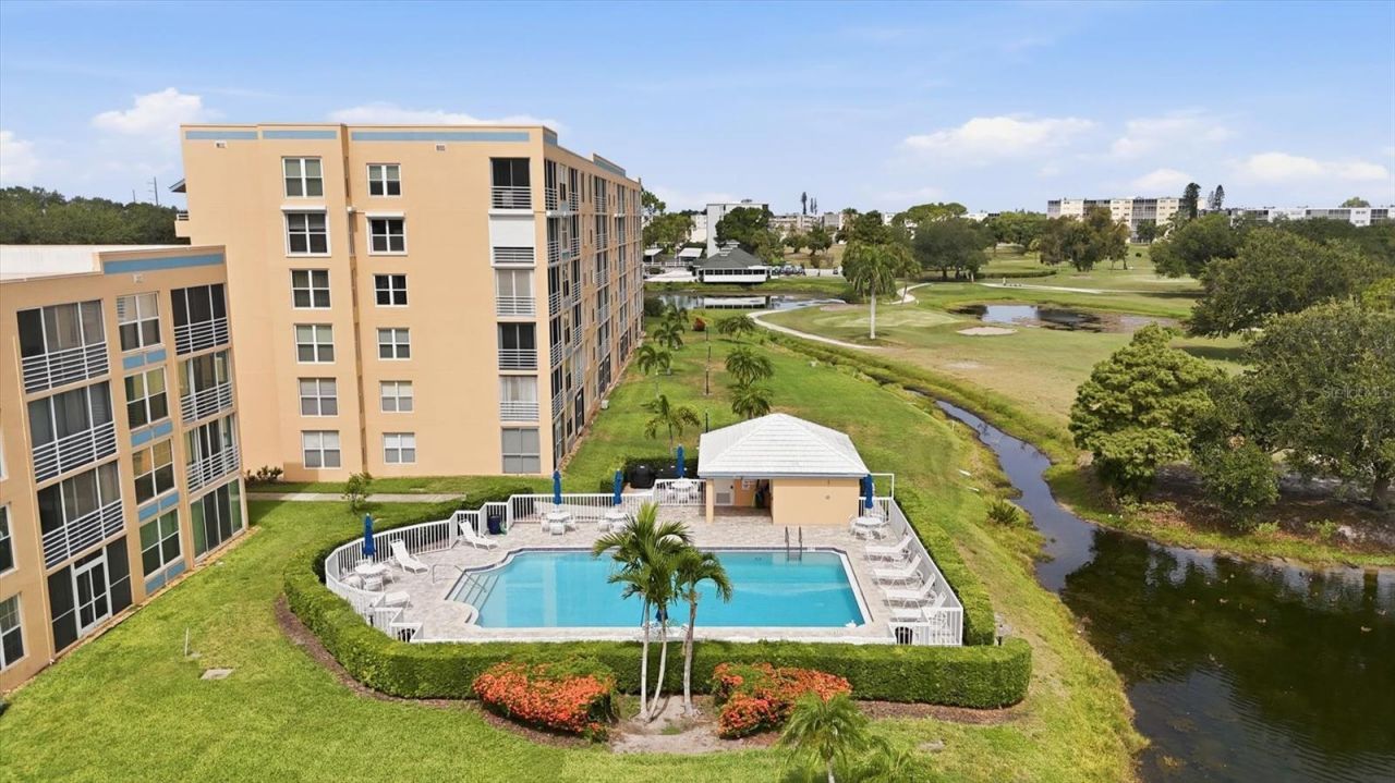 4550 Pinebrook Circle , Unit 403, Bradenton, FL 34209 Photo