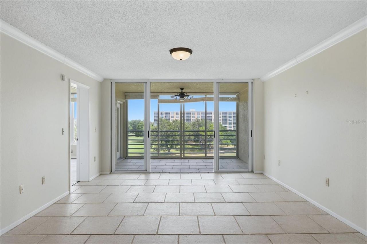 4550 Pinebrook Circle , Unit 403, Bradenton, FL 34209 Photo