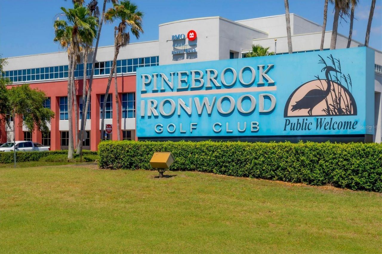 4550 Pinebrook Circle , Unit 403, Bradenton, FL 34209 Photo