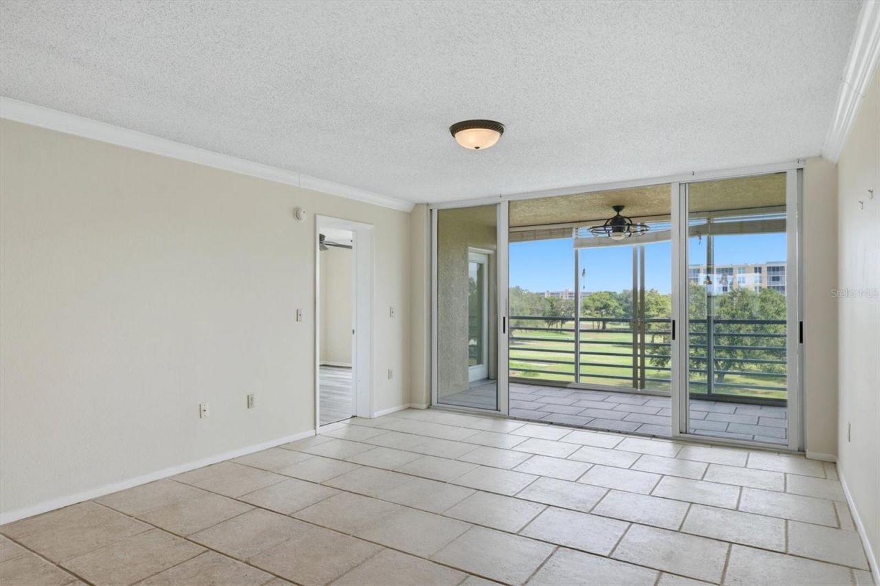 4550 Pinebrook Circle , Unit 403, Bradenton, FL 34209 Photo