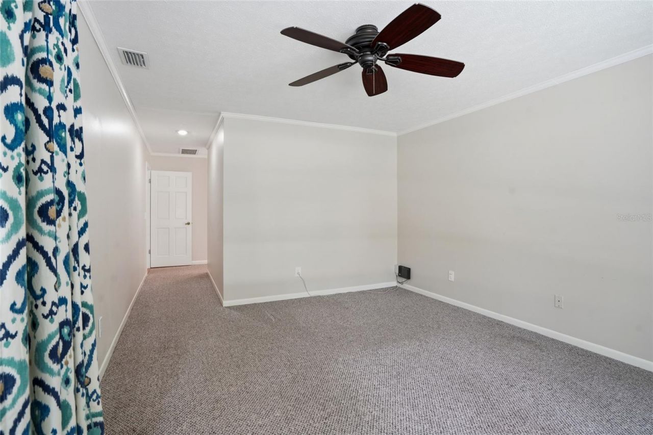 15908 Hampton Village Drive , Tampa, FL 33618 Photo