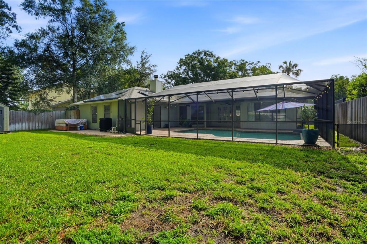15908 Hampton Village Drive , Tampa, FL 33618 Photo