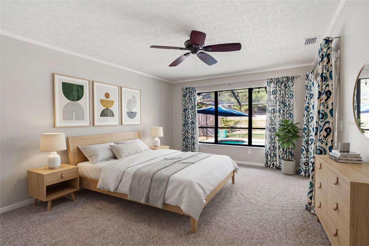 15908 Hampton Village Drive , Tampa, FL 33618 Photo