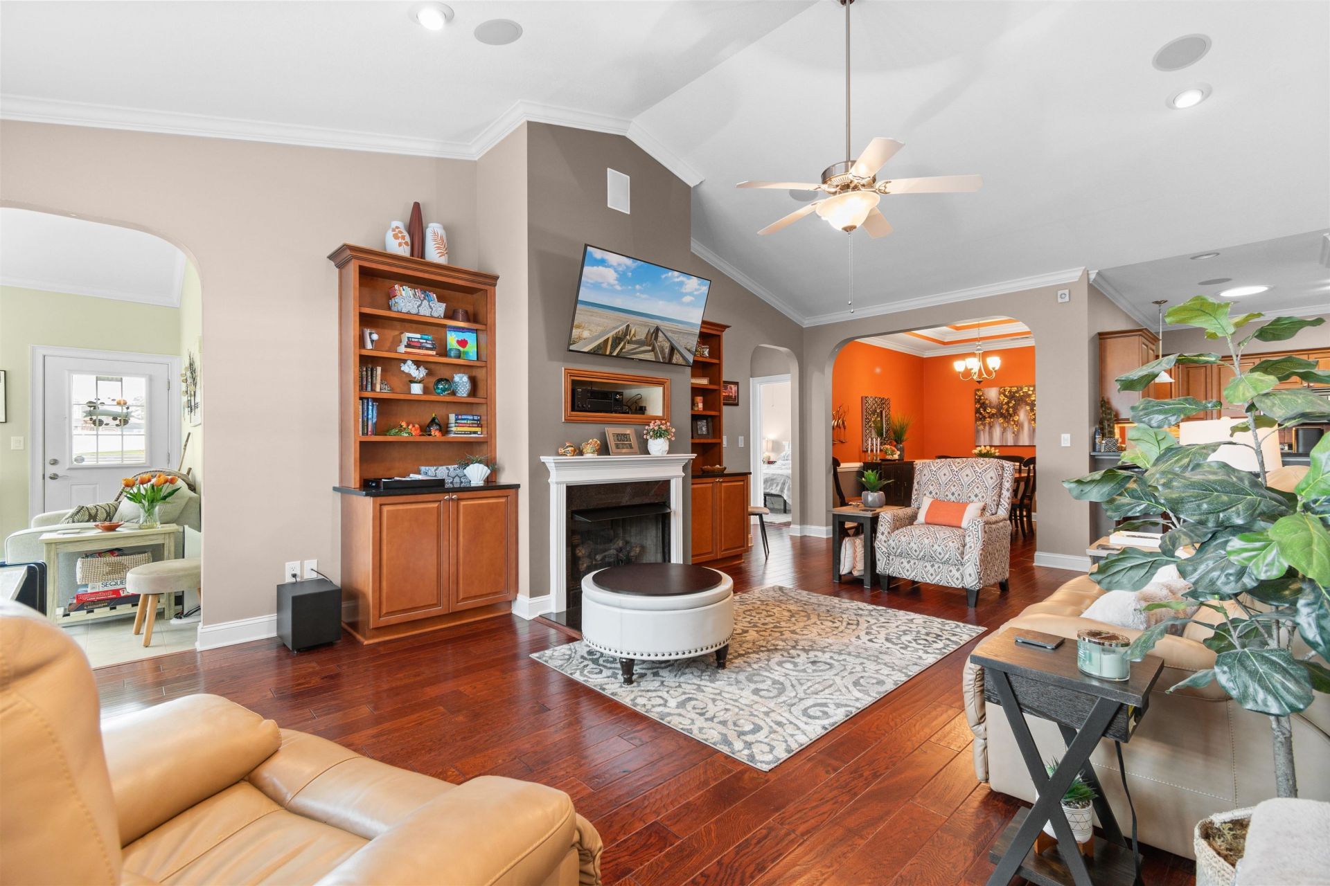 505 Norwich Ln. Photo 12
