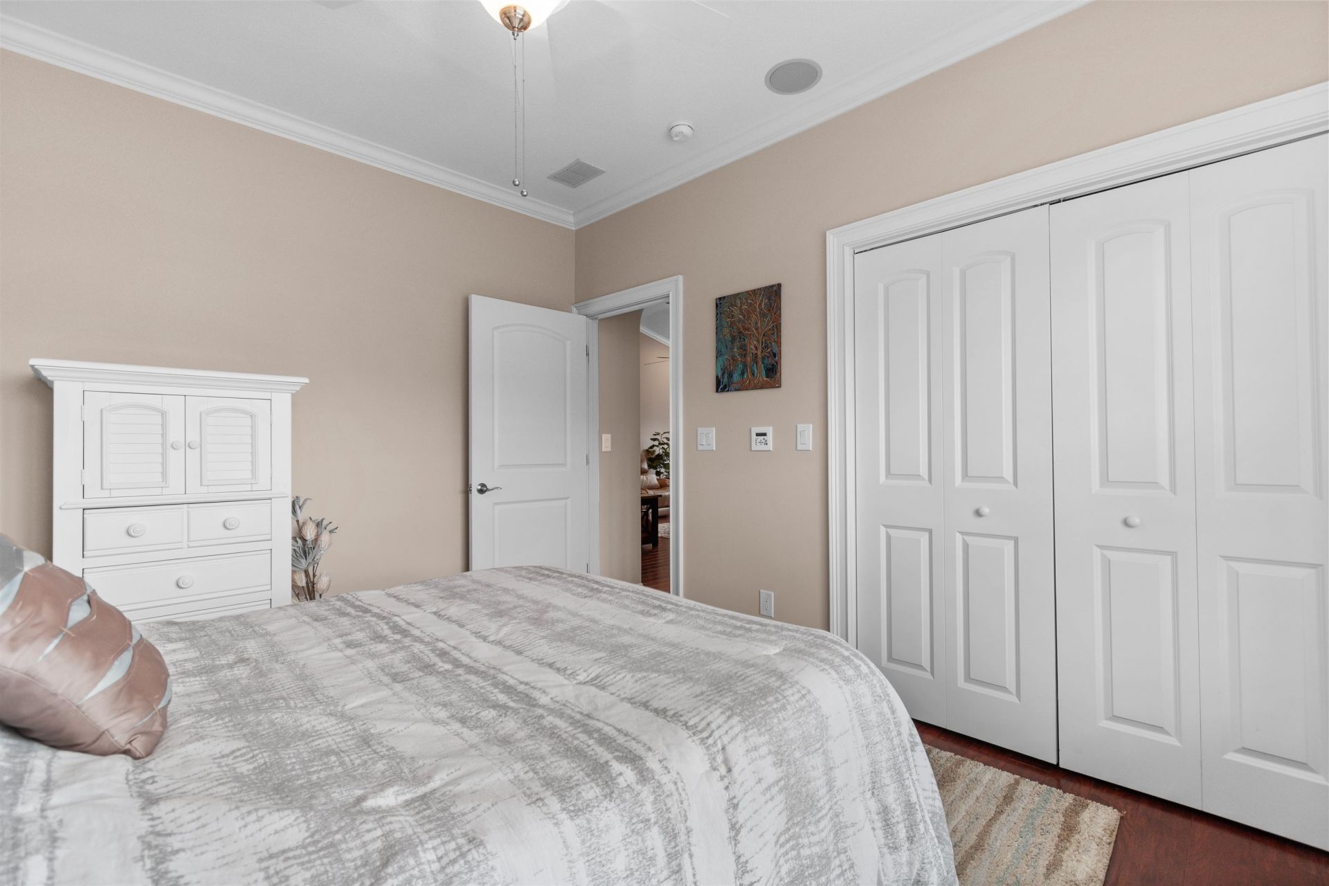 505 Norwich Ln. Photo 22