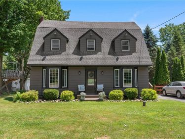 1061 Creek Road , Attica, NY 14011