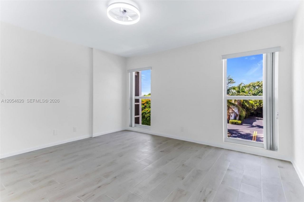 331 SW 8th St, Unit 3F, Boca Raton, FL 33432 Photo