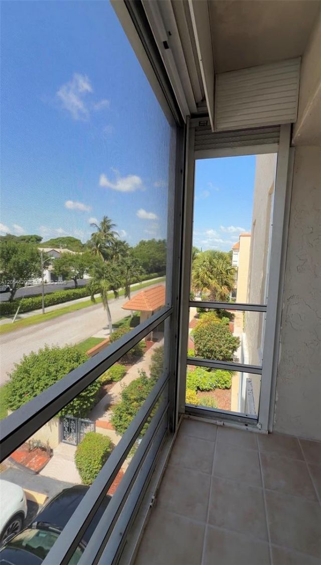 331 SW 8th St, Unit 3F, Boca Raton, FL 33432 Photo