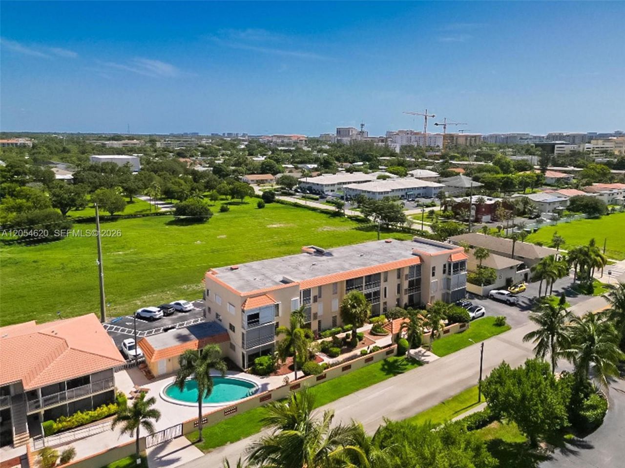 331 SW 8th St, Unit 3F, Boca Raton, FL 33432 Photo