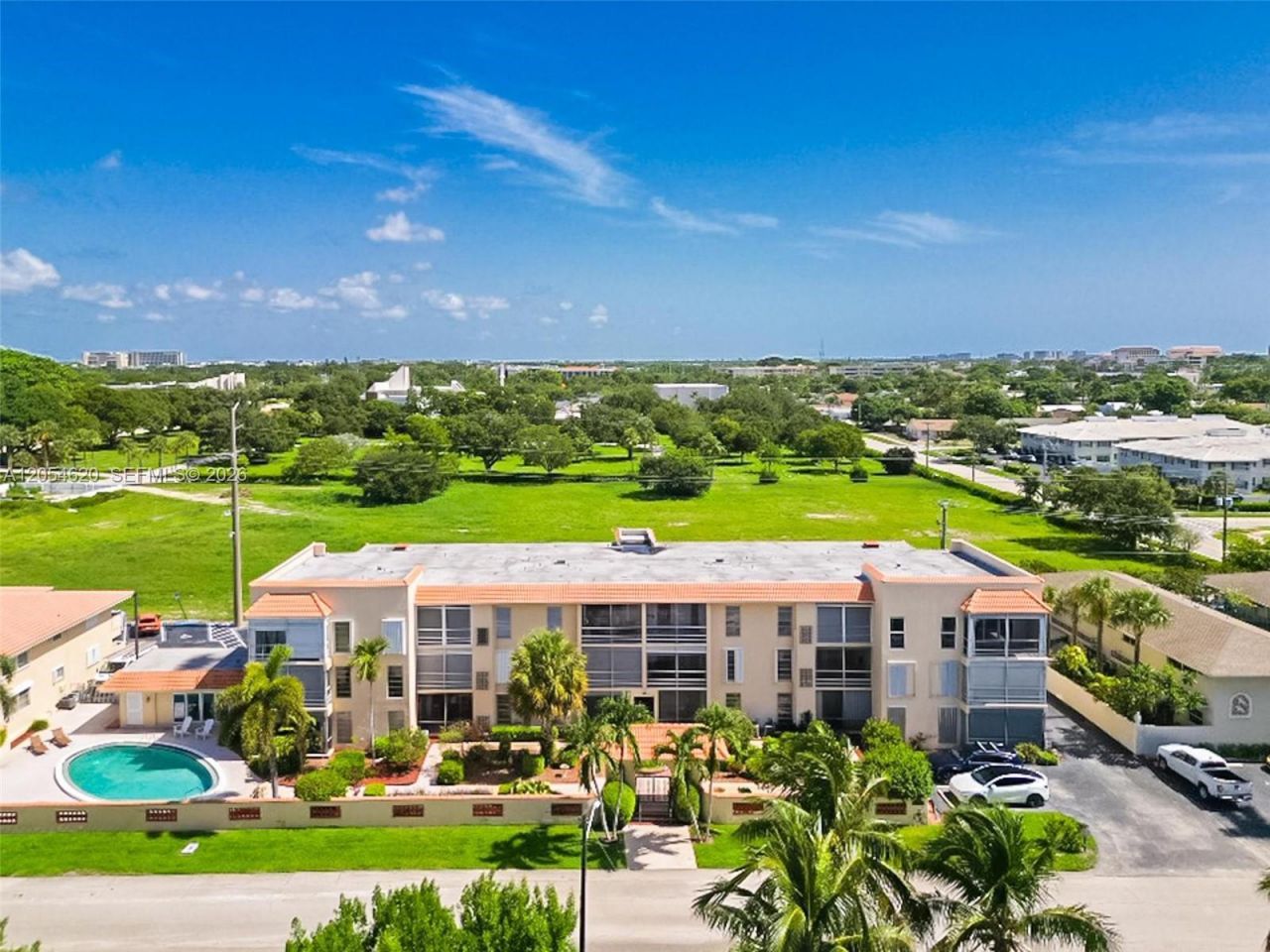 331 SW 8th St, Unit 3F, Boca Raton, FL 33432 Photo