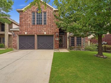 9117 Silsby Drive, Fort Worth, TX 76244