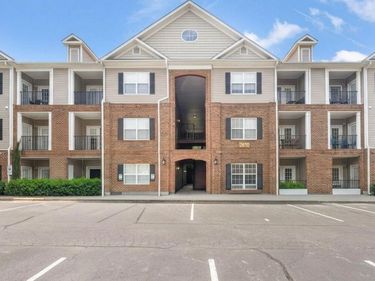 2610 Oldgate Drive, Unit 108, Raleigh, NC 27604