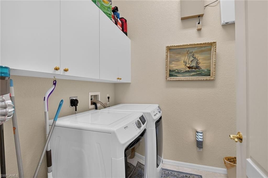 15289 Laguna Hills Dr , Fort Myers, FL 33908 Photo