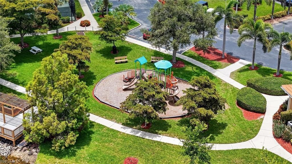 15289 Laguna Hills Dr , Fort Myers, FL 33908 Photo