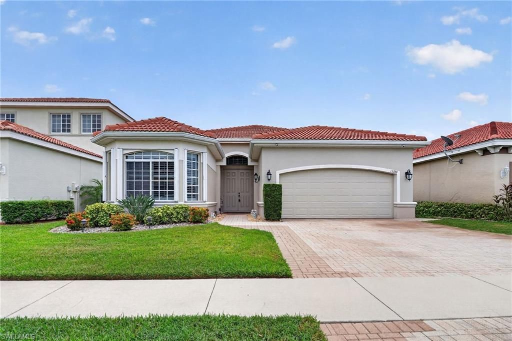 15289 Laguna Hills Dr , Fort Myers, FL 33908 Photo