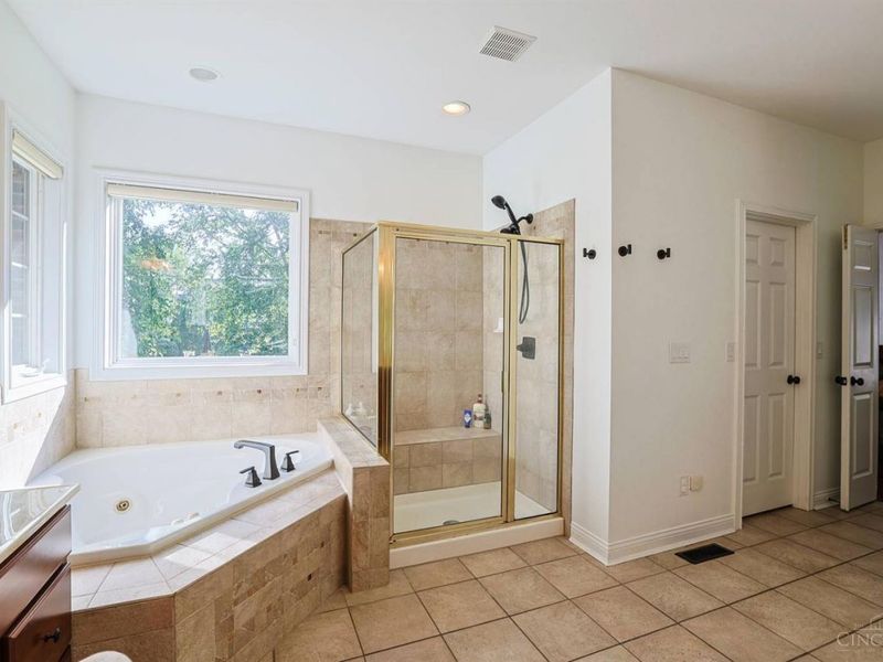 631 Polo Woods Drive, Union Twp, OH 45244 Photo 22