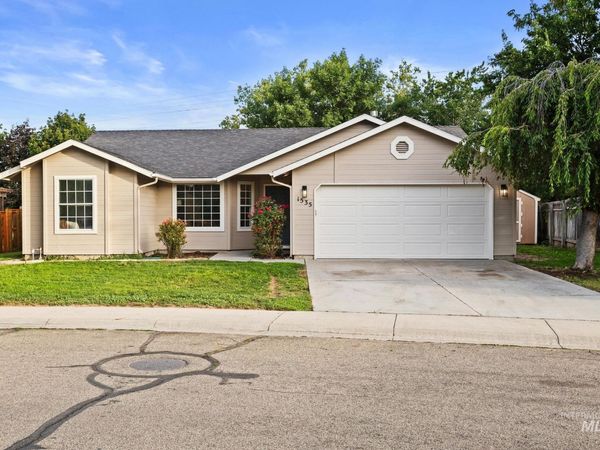 1535 E Oakridge, Boise, ID 83716