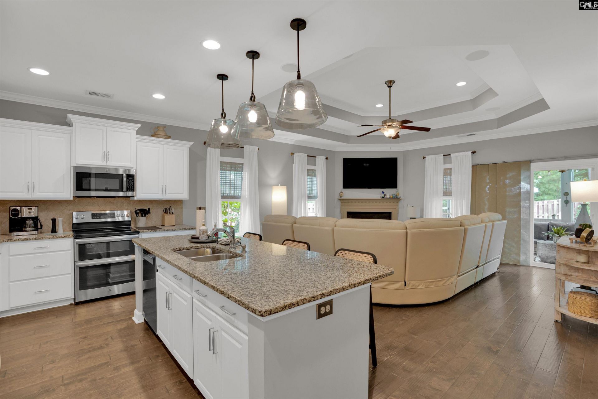 721 Xander Way Photo 10