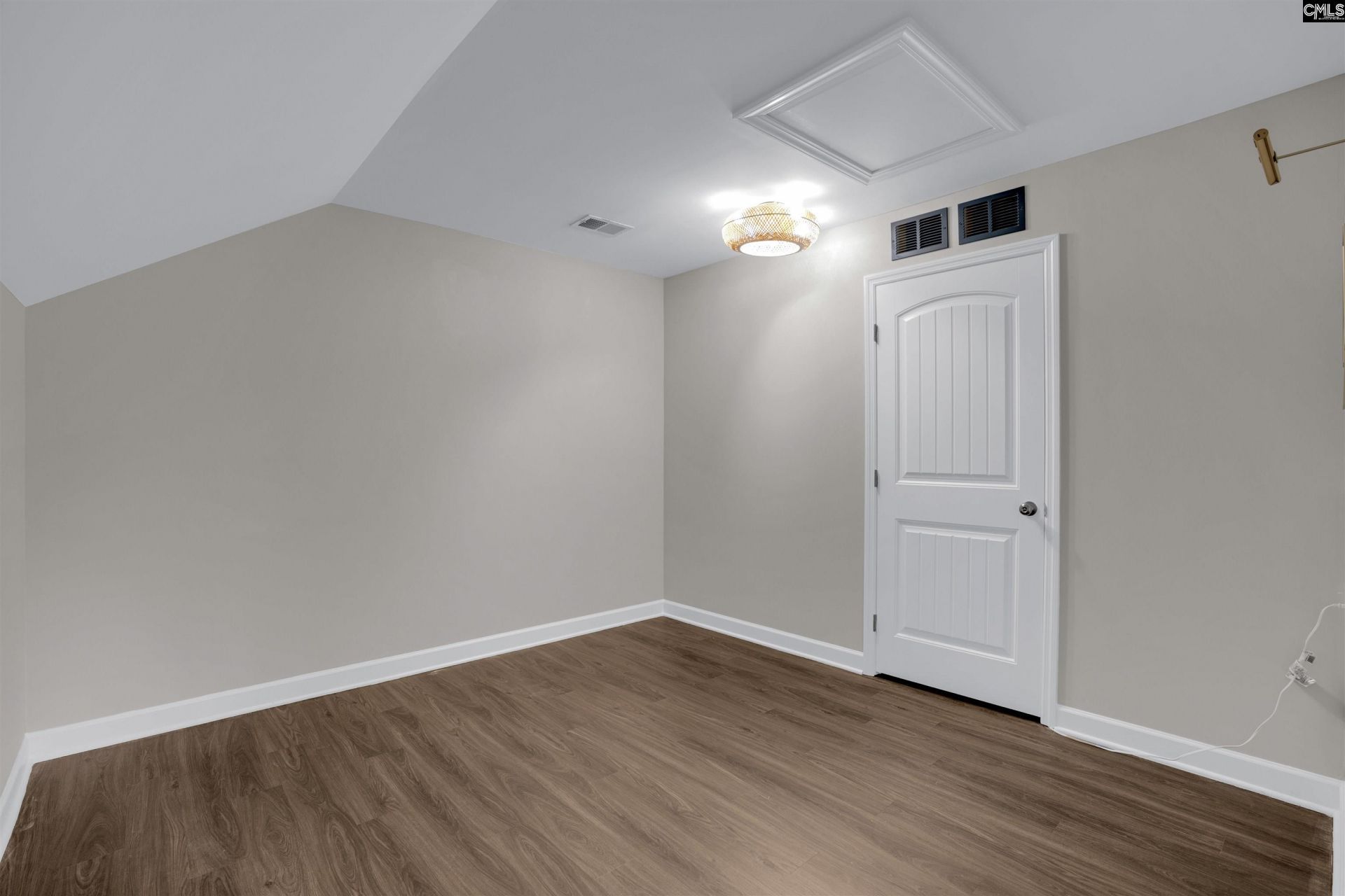 721 Xander Way Photo 31