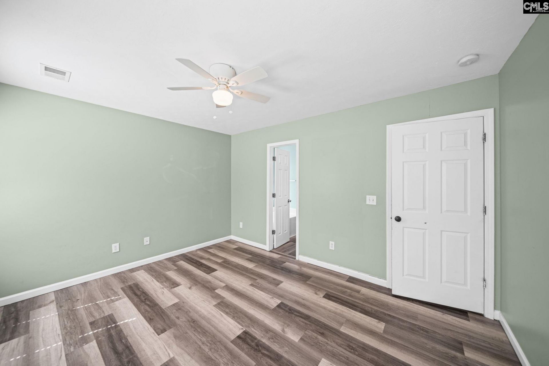 231 Cinnamon Hills Lane Photo 18