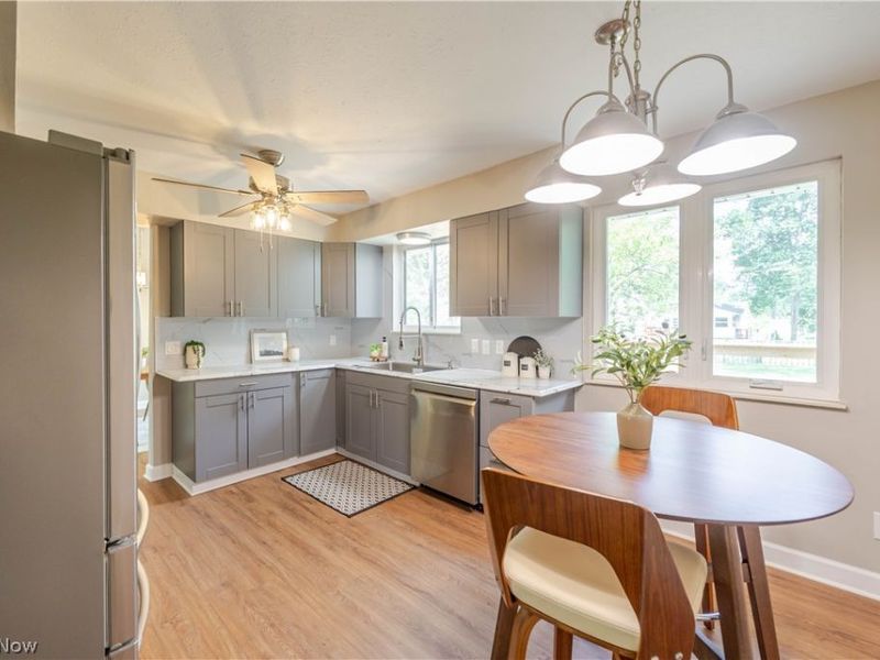 37430 Hunters Ridge Road , Solon, OH 44139 Photo 12