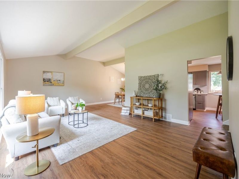 37430 Hunters Ridge Road , Solon, OH 44139 Photo 3