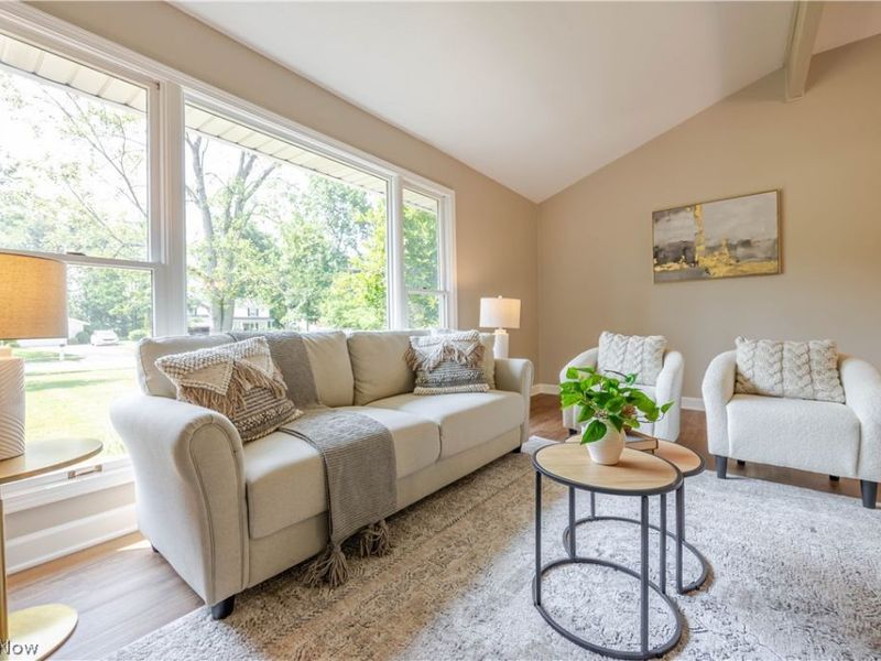 37430 Hunters Ridge Road , Solon, OH 44139 Photo 5